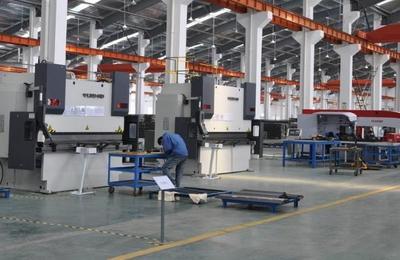 教師辭職創辦工廠,生產機械產品,年產值達到數千萬元